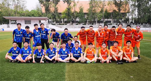 1-19110Q00616464-lp µçÍø·þÎñÊÂÒµ²¿¾ÙÐÐÇï¼¾×ãÇòÈü