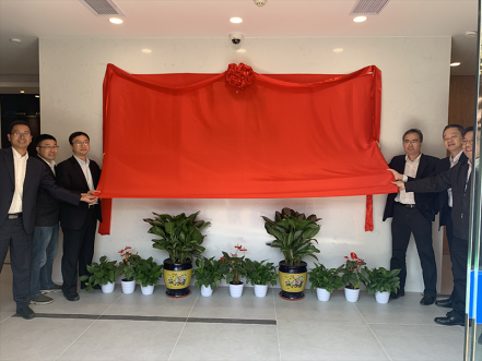 ����Ӫҵ������ȡ��ͻ��ϣ����������һ��������Ӫҵ������